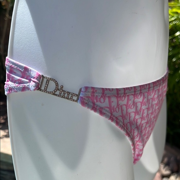 Pink Patterned Bikini Set - Picture 7 of 11